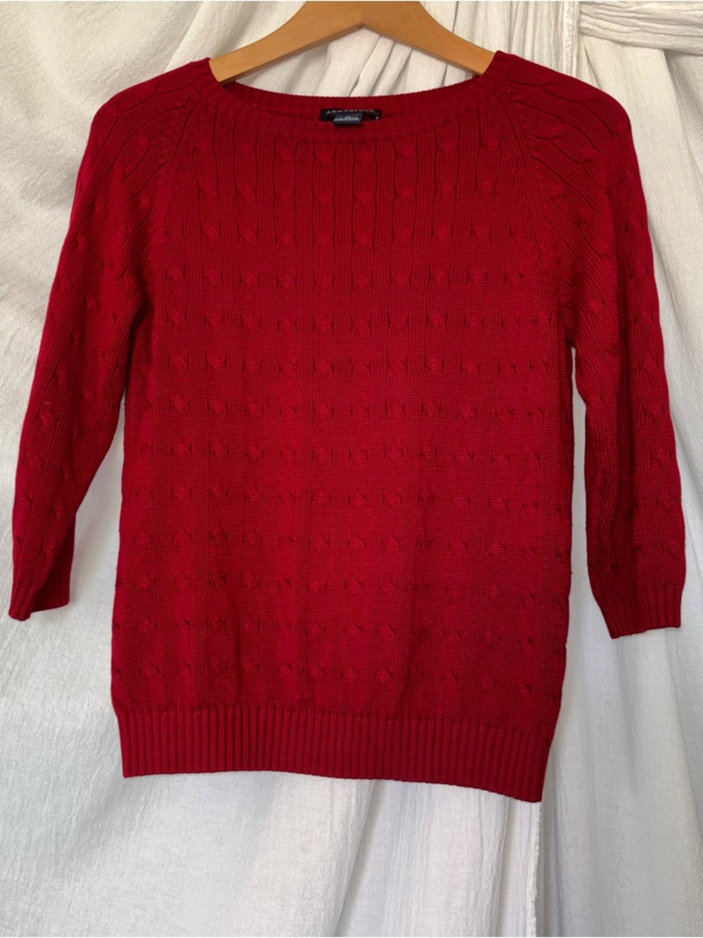 Ann Taylor Vibrant Red Cable Knit Crewneck Silk Cotton Blend 3/4 Sleeve Sweater